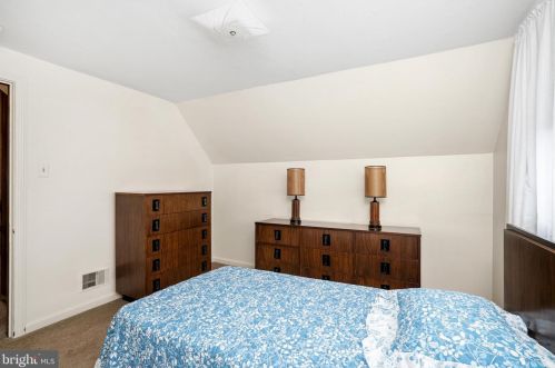 673 Independence Ave, Trenton NJ 08610-4201 exterior