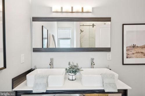 1259 29 St, Philadelphia PA 19132-3027 exterior