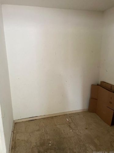 50 Long St, New Britain CT  06051-1300 exterior