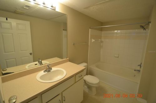 2010 Palm Ave, Tampa FL 14101-3932 exterior