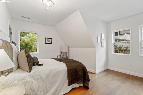 762 Arlington Ave, Berkeley CA 94707-1131 exterior