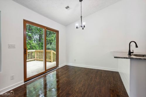 5442 Glen Haven Dr, Atlanta GA  30349-6481 exterior