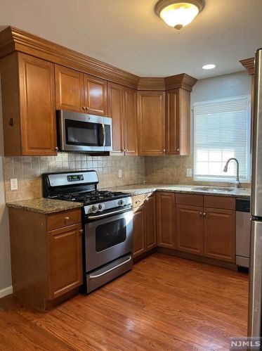 93 John Ryle Ave, Paterson NJ  07508-1657 exterior