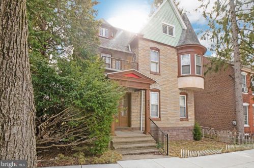 210 York St, Pottstown PA 19464-5252 exterior