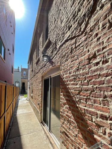 1519 18 Pl, Chicago IL 60608-4225 exterior