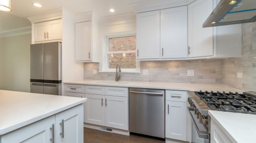 5135 Neenah Ave, Chicago IL  60656-3728 exterior