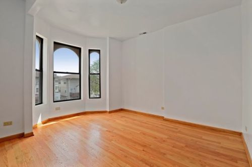 6152 Ellis Ave, Chicago IL 60637-2614 exterior