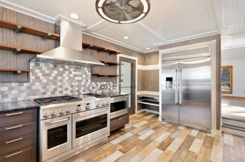 4021 Pne Needle Dr, Duluth GA 30096-2535 exterior