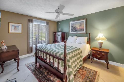 1715 Dominic Ave, Fort Pierce FL 34952-5816 exterior