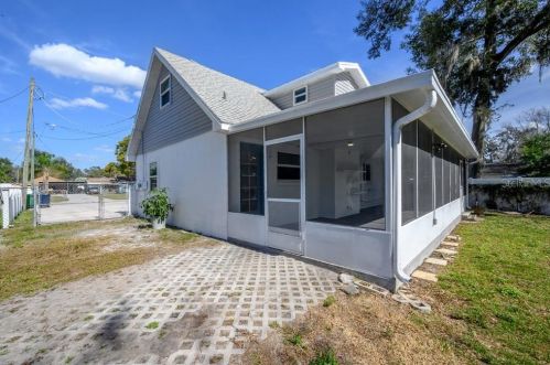 1312 Arctic St, Tampa FL 33604-1102 exterior