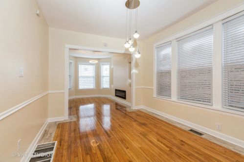 6734 Michigan Ave, Chicago IL  60637-3921 exterior