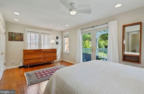 5018 Sherier Pl, Washington DC 20016-3328 exterior