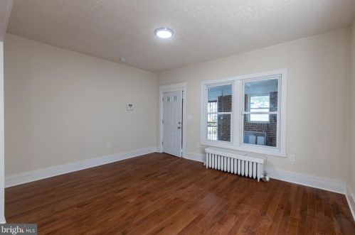 1611 25th St, Washington DC 20020-5361 exterior