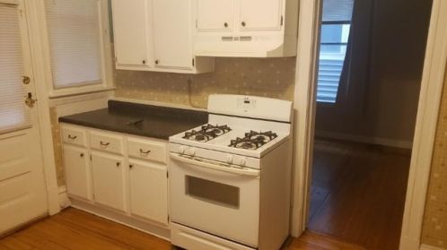 2240 Irving Park Rd, Chicago IL  60618-3839 exterior