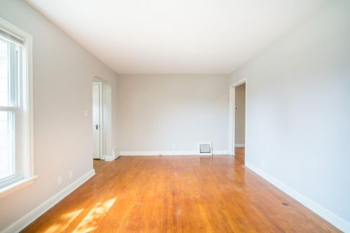 4514 60, Milwaukee WI 53218-4103 exterior