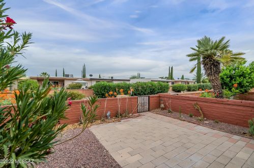 1139 Alpine Cir, Green Valley AZ 85614-1830 exterior