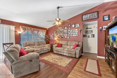 13008 38 Ave, Phoenix AZ 85053-4502 exterior