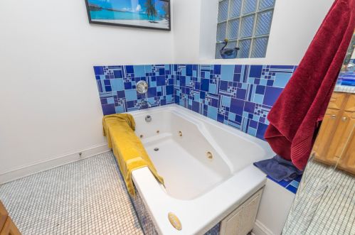 1442 Kedzie Ave, Chicago IL 60629-3532 exterior