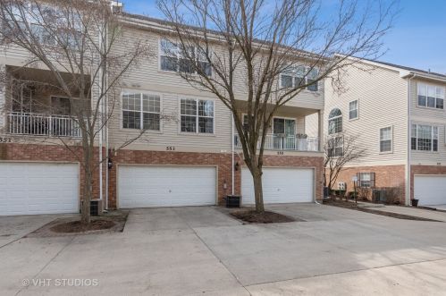 553 Pheasant Trl, Saint Charles IL  60174-8845 exterior