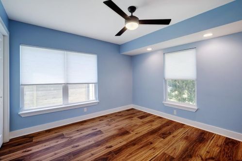 6107 Belfast Dr, Austin TX 78723-1117 exterior