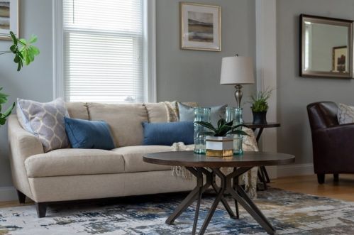 20 Un St, Taunton MA 02780-3313 exterior