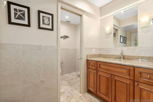 1460 Sunshine, Fort Pierce FL 34952-6009 exterior