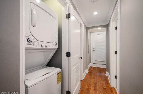 4426 Racine Ave, Chicago IL  60609-3313 exterior