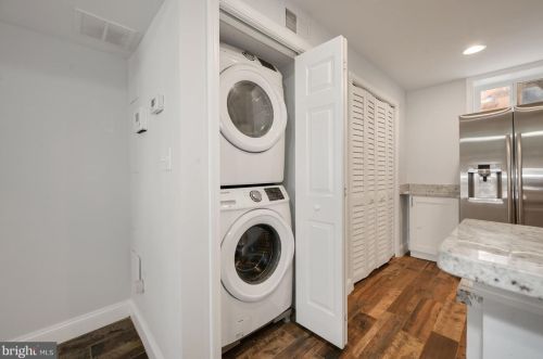 2254 Mt Vw Pl, Washington DC 20020-5219 exterior