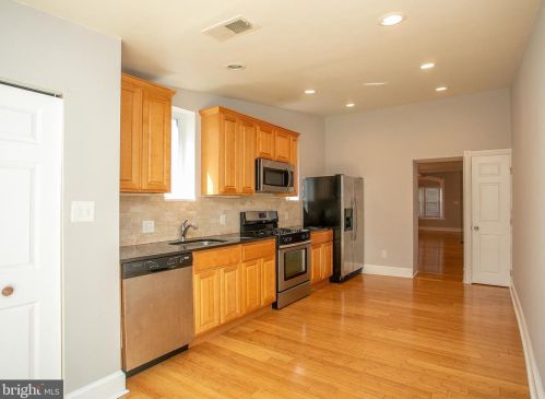 4435 Fleming St, Philadelphia PA 19128-4808 exterior