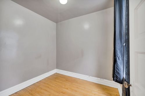 2946 Rockwell St, Chicago IL 60647-4087 exterior