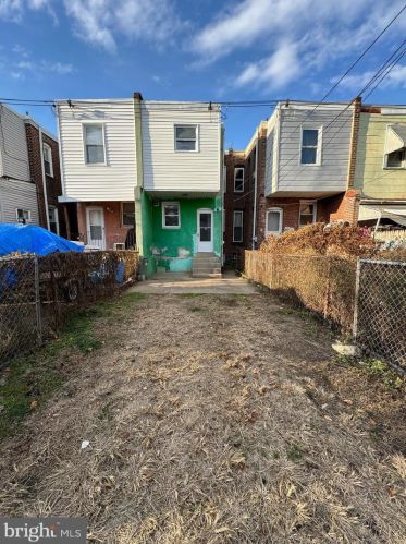 6541 Ditman St, Philadelphia PA 19135-2705 exterior