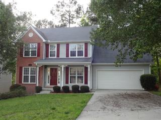 682 Simon Park Cir, Lawrenceville GA  30045-8527 exterior