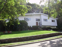 34 Cottonwood Rd, Newton, MA 02459-3112