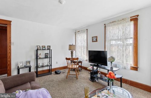 406 Fulton St, Hanover PA 17331-2723 exterior