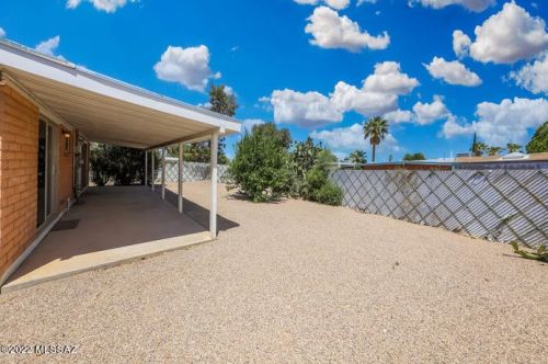 7025 Mary Dr, Tucson AZ  85730-1714 exterior