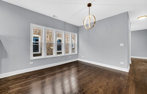 8154 Grn St, Chicago IL 60620-3146 exterior