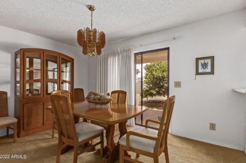 9702 Foster Ave, Chandler AZ 85248-6615 exterior