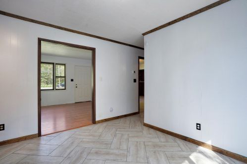 4090 Whitehall Rd, Meskegon MI 49445-1358 exterior