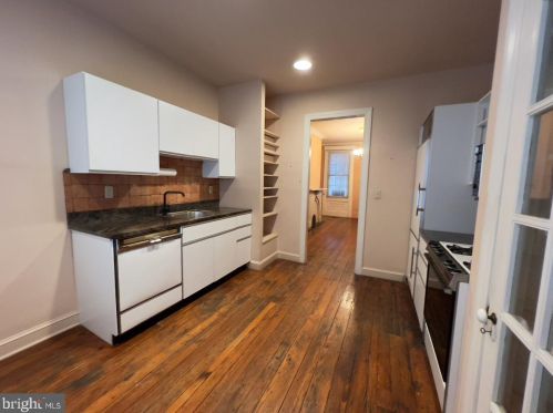 1738 Addison St, Philadelphia PA 19143-1307 exterior