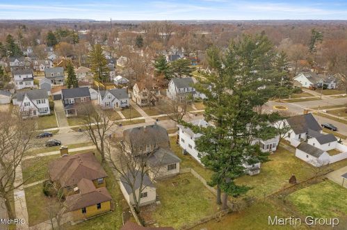 1437 Griggs, Grand Rapids MI 49507-2861 exterior