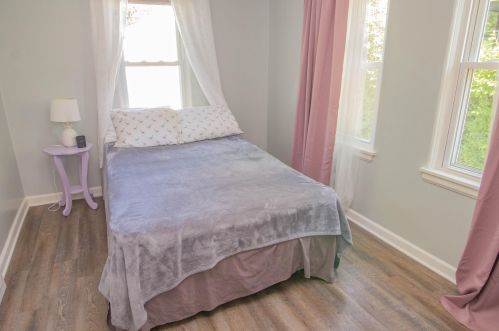 604 99, Milwaukee WI 53226-4312 exterior