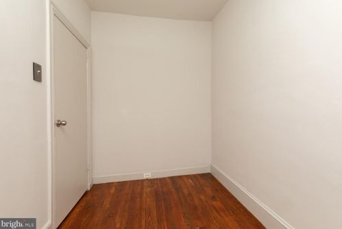 26 Manheim St, Philadelphia PA 19144-3656 exterior