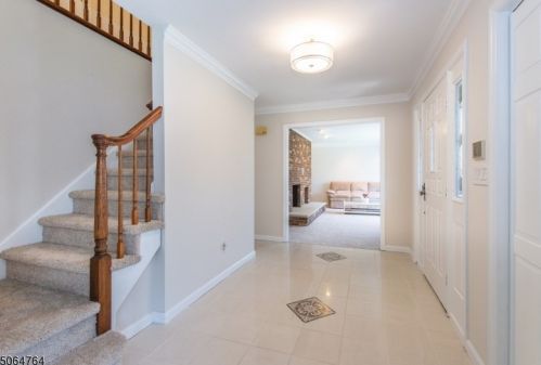 61 Mountainside Dr, Dover, NJ 07869-2309