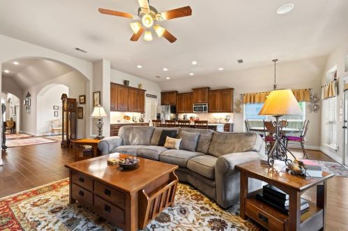 161 Frst Hts Ln, Montgomery TX 77316-2807 exterior