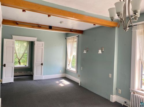 2140 Woodland Ave, Duluth MN 55803-2252 exterior