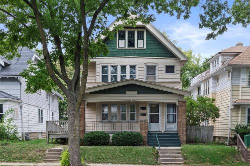 2533 51st St, Milwaukee WI  53219-3224 exterior