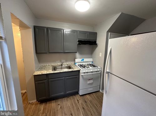 1211 Thomas St, Chester PA exterior