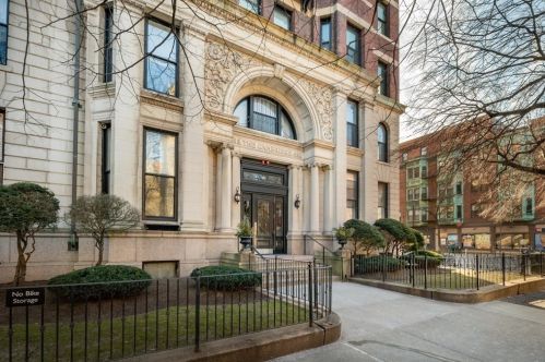 483 Beacon St, Boston MA exterior