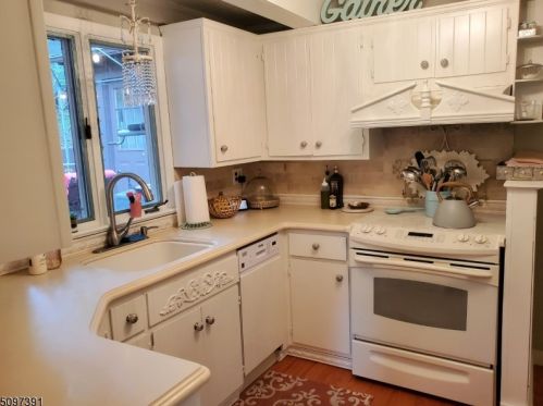 193 Shore Trl, Sparta NJ  07871-2007 exterior