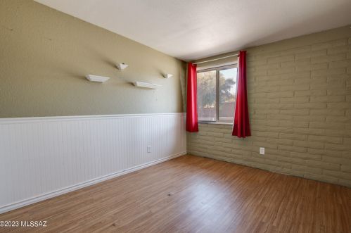 752 Edgewater Dr, Tucson AZ 85704-2412 exterior